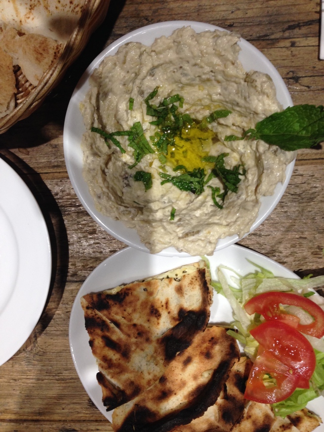 Mixed meze and moutabel dip